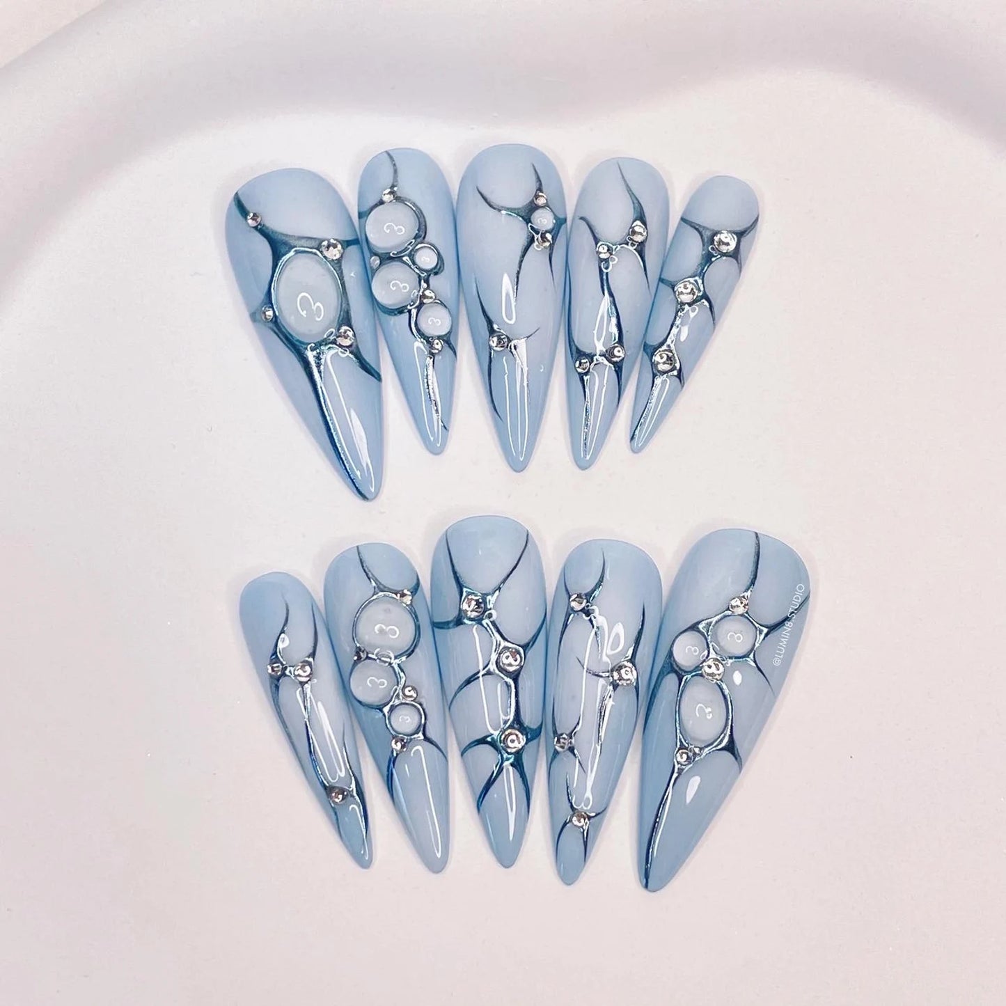 LM16 Blue Aura Cyberpunk Nails