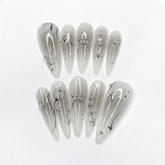 LM20 Freestyle Metallic Silver Black and White Aura Nails