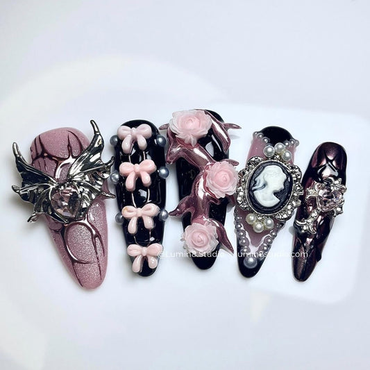 LM49 Gothic Black and Pink 3D Wings Charm Rose Vintage Nails