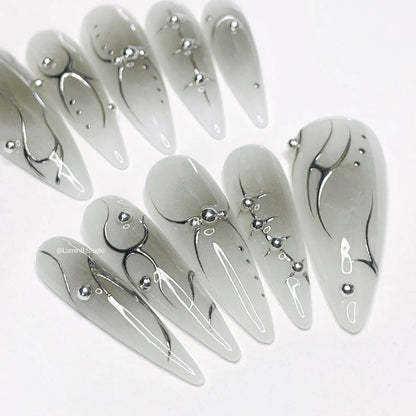 LM20 Freestyle Metallic Silver Black and White Aura Nails
