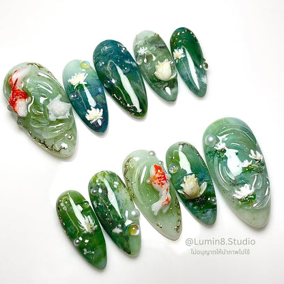 LM40 White Lotus Monet Inspired Nails