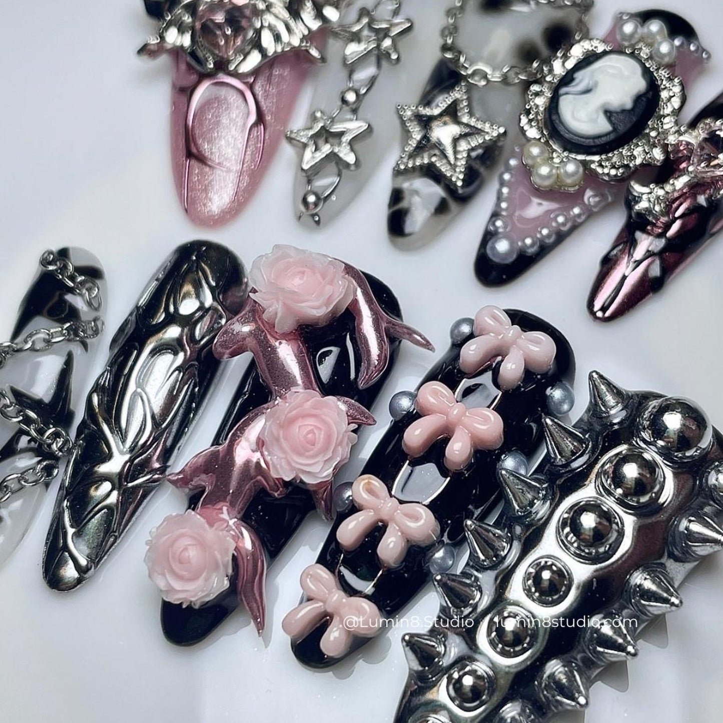 LM49 Gothic Black and Pink 3D Wings Charm Rose Vintage Nails